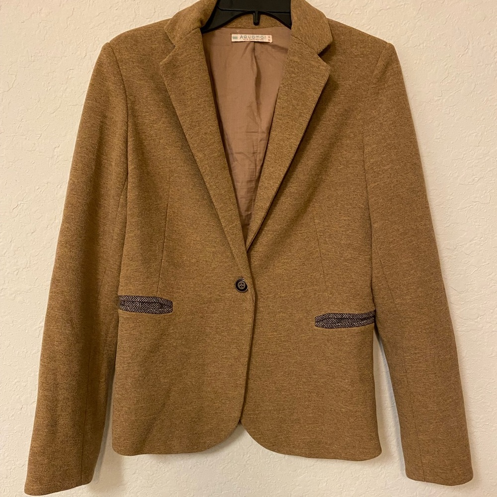 Aquamor camel colored blazer size M